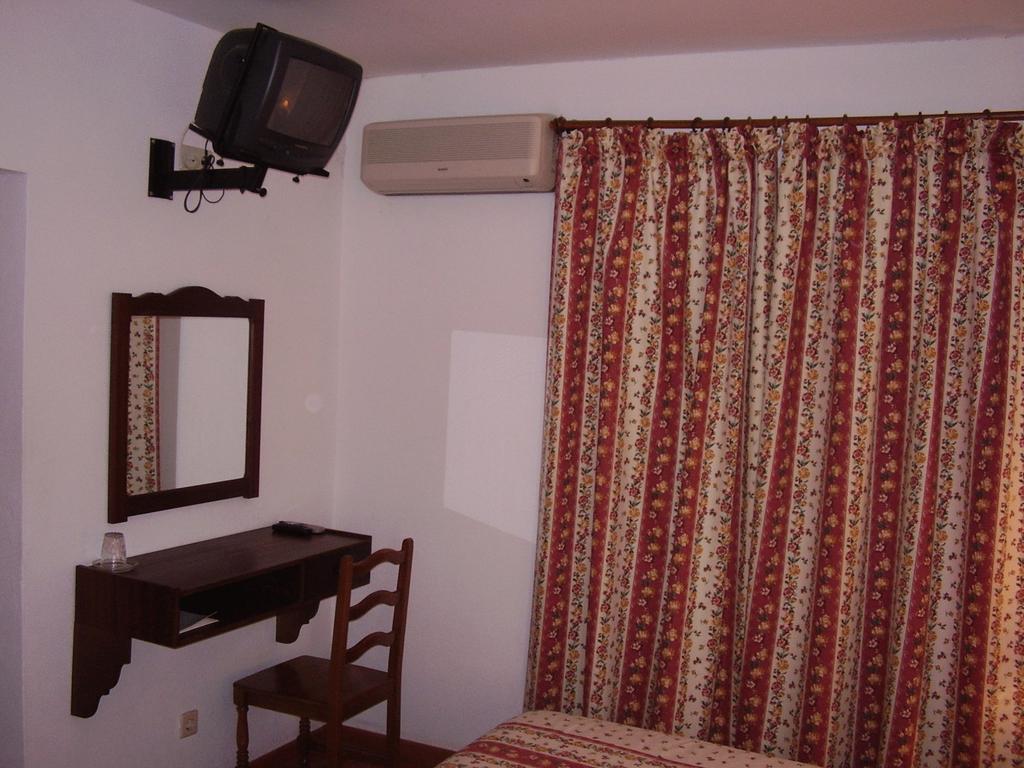 מונפורטיניו Hotel Das Termas מראה חיצוני תמונה